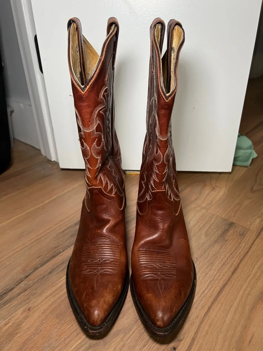 Tony Lama Brown Leather Western Heeled Boots - Picture 3 of 9